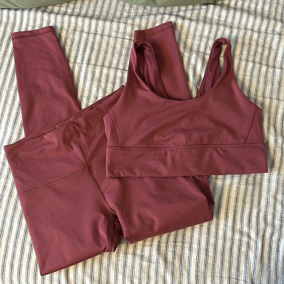 Hyba workout set - Picture 1 of 3